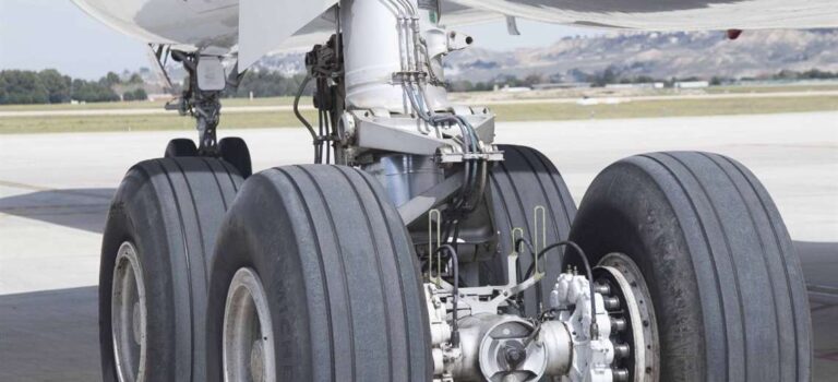 LLANTAS DE AVION