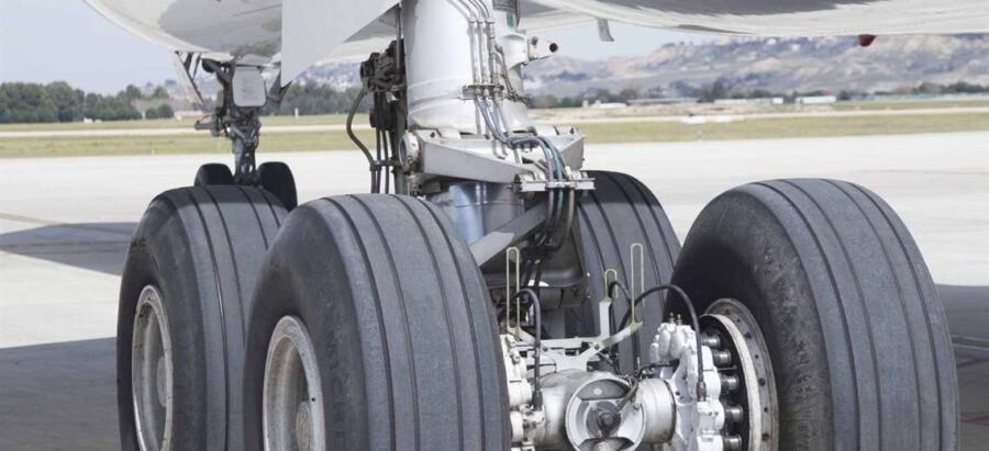 LLANTAS DE AVION