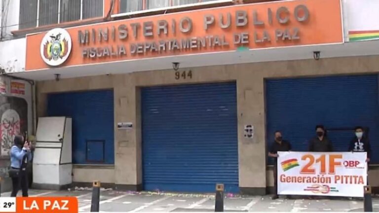 CHALLAN LA FISCALIA EN LA PAZ