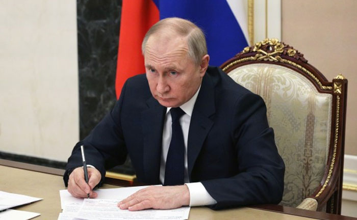 PUTIN