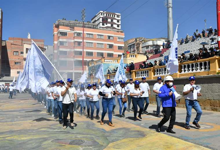 GUERREROS-AZULES-ORURO