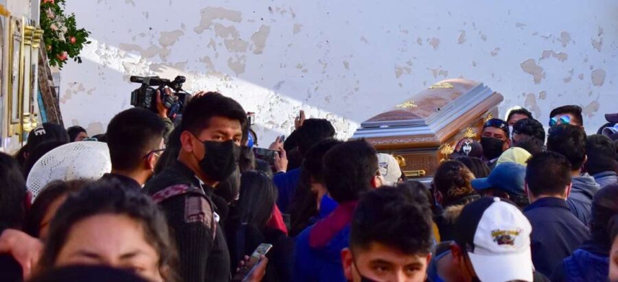 despiden a unvesitaras en potosi