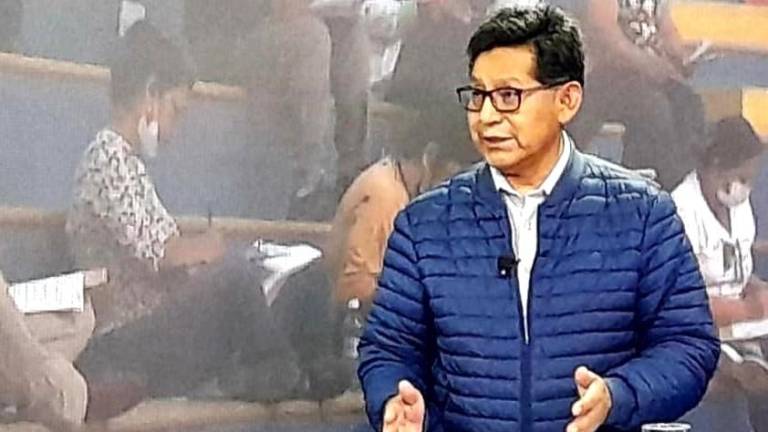 el-minstro-pary_21-2475168_20220710202203