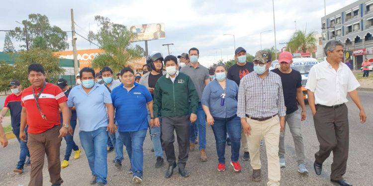 EDGAR MONTAÑO DESBLOQUEA EN SANTA CRUZ