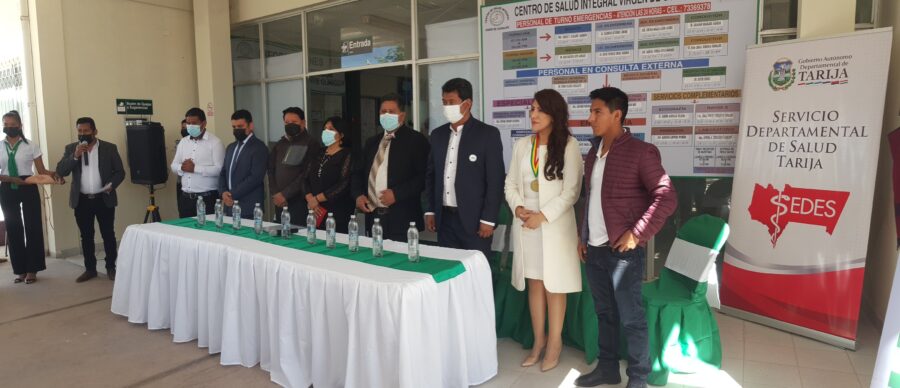 ENTREGA DEL HOSPITAL DE CARAPARI