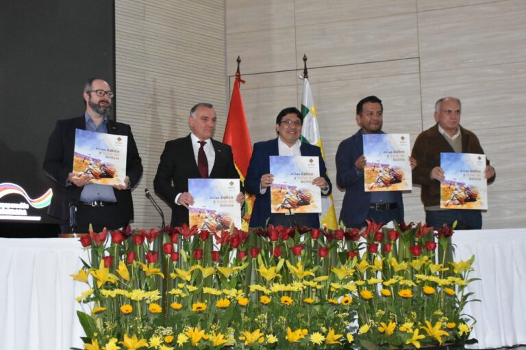 PROYECTO ATLAS EOLICO Y SOLAR BOLIVIA