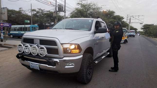 camioneta-detenida-en-perpolica-nacional-del-per_262712316_760x520