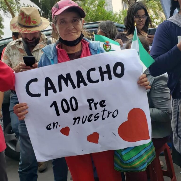 apoyo_a_camacho
