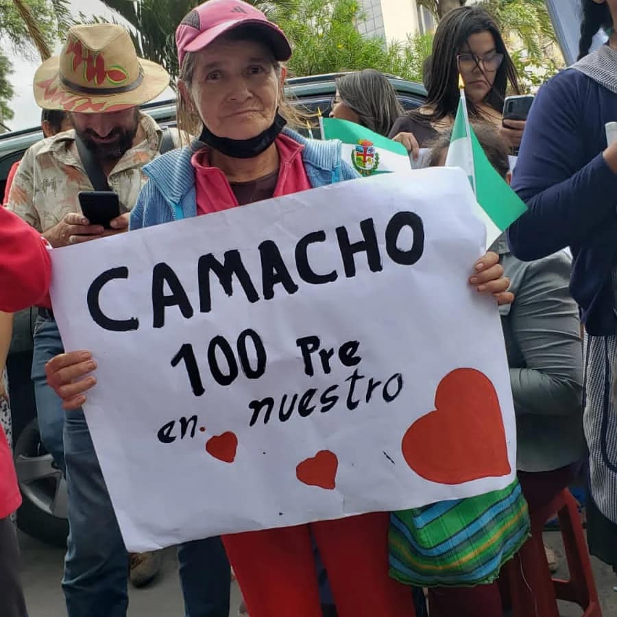 apoyo_a_camacho
