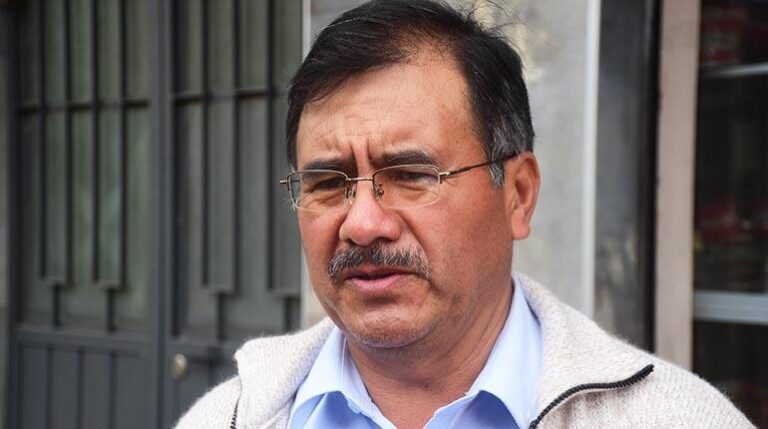 esp_pais_wilson_4_humberto_sanchez_cochabamba_0