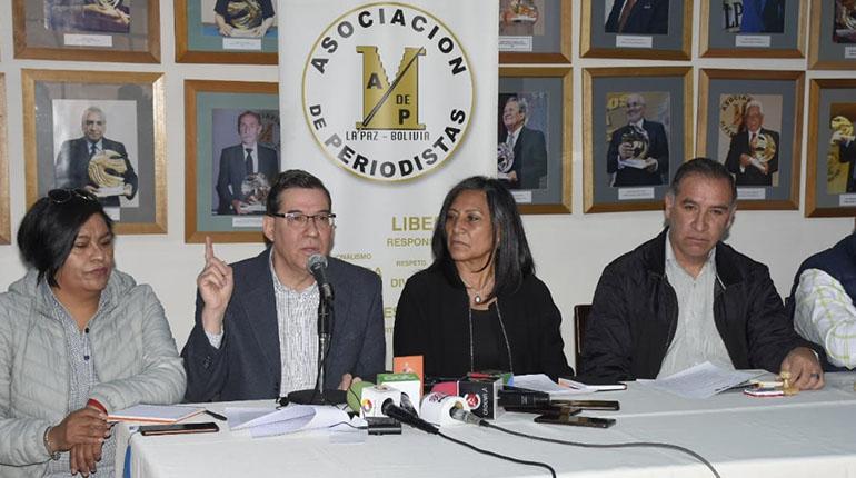 periodistas