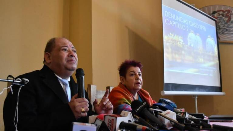 Los exministros Romero y Morales, dan detalles sobre la presunta corrupción en YPFB. APG