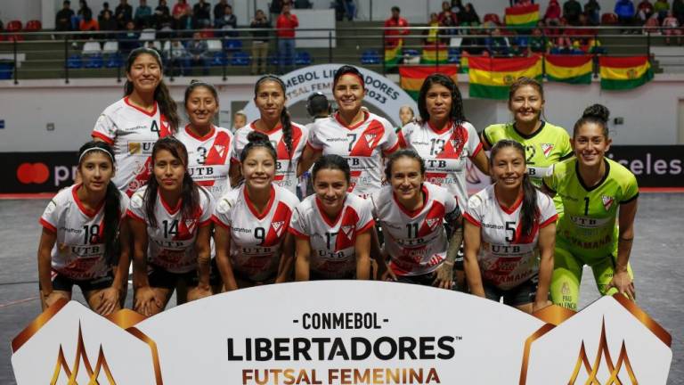El equipo femenino de Always Ready que disputó la Libertadores de futsal. Conmebol