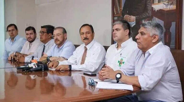CIVICOS CRUCEÑOS IMPUTADOS