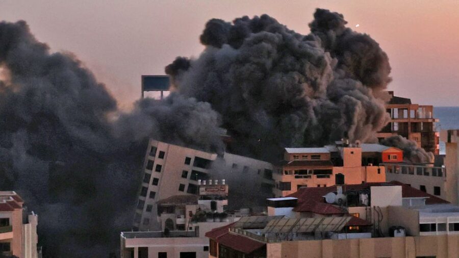 ISRAEL BOMBARDEOS