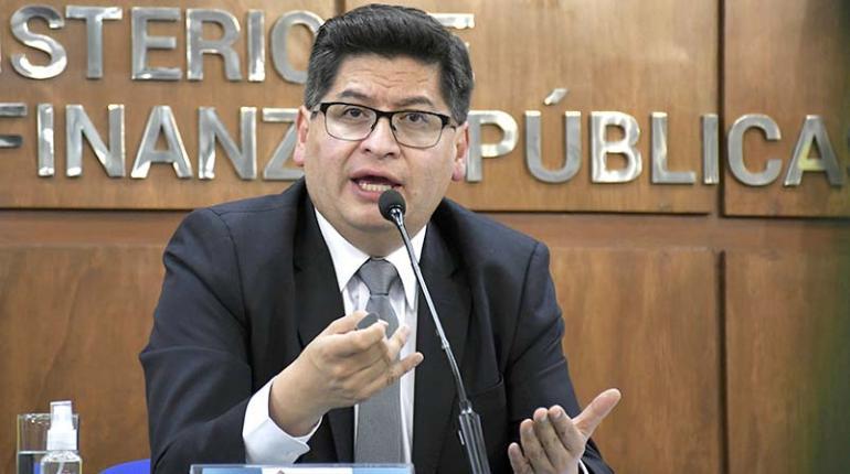 MINISTRO MONTENEGRO DE ECONOMIA LUCHO