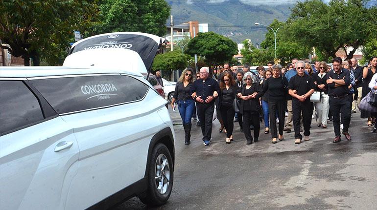 Despiden a María Lindaura y Miranda, ayer en Cochabamb