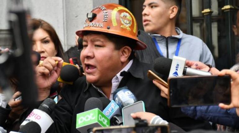 El senador evista del Movimiento Al Socialismo (MAS) Hilarión Mamani