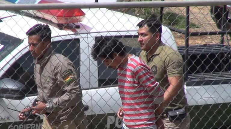 agresor de su pequeño hijo