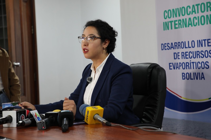 karla-calderon