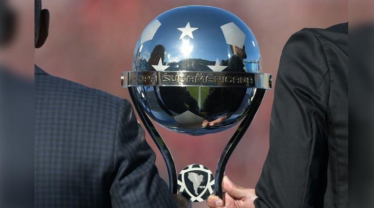 trofeo_copa_sudamericana_-_agencias_0