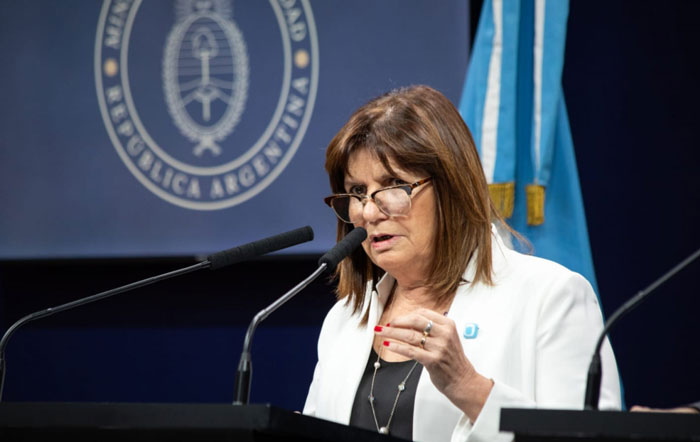 bullrich-16