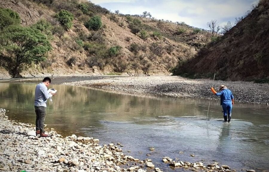 FOTO CONTAMINACION DEL RIO GUADALQUIVIR