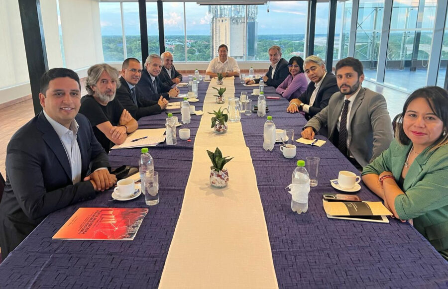 GRUPO DE PUEBLA CON LUCHO ARCE BOLIVIA