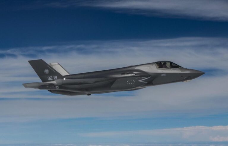 d32af242eaa054296a2128085ebd4f933bf8c61aw-990x634