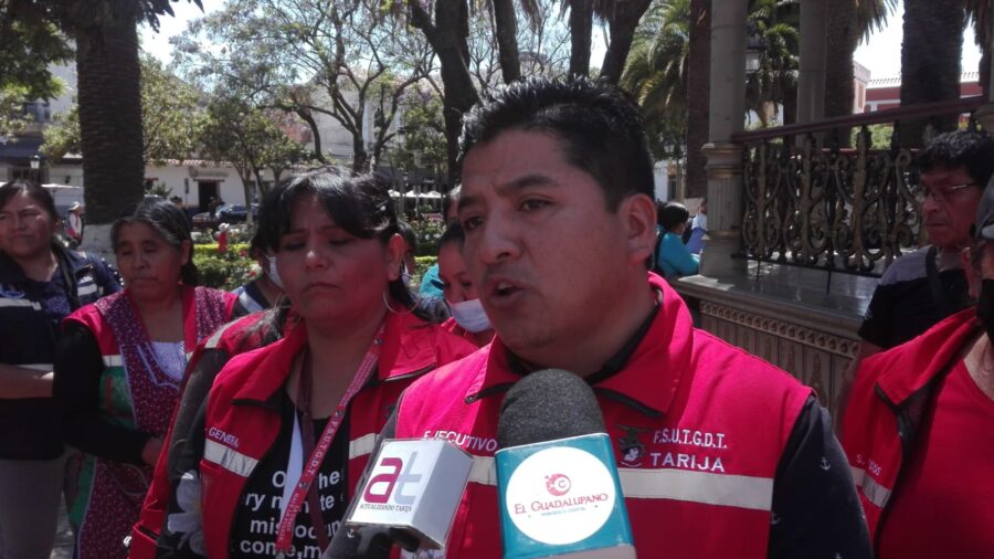 ENOC OCAMPO GREMIALES TARIJA