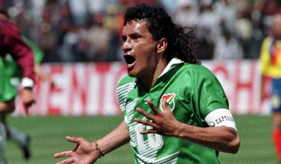 etcheverry-es-invitado-por-conmebol-al-partido-de-leyendas-2024-07-11