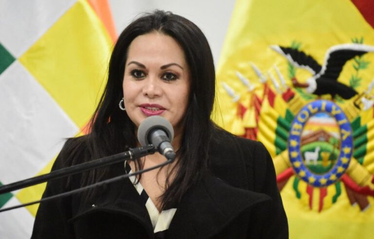 ex ministra lizarraga