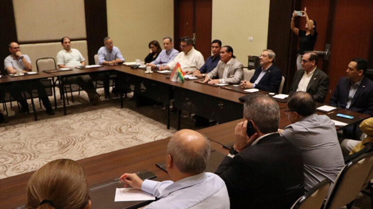 Reunión entre empresarios de ambos países