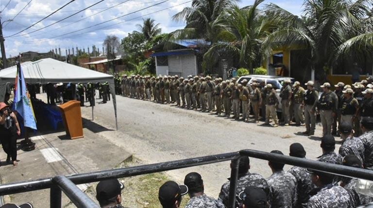 policia_tropico