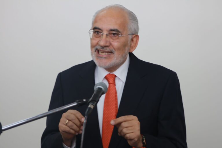 carlos_mesa_expresidente_0_1