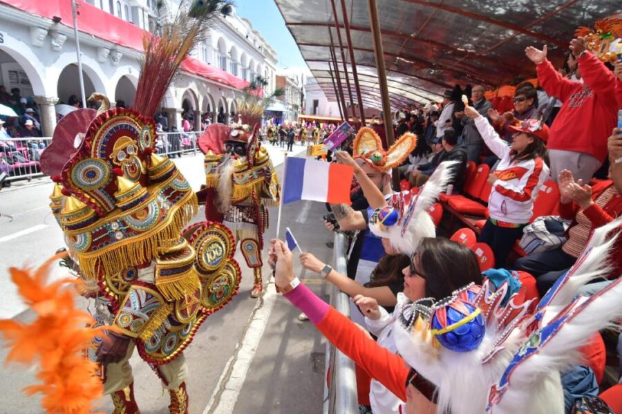 ddcd5da5-142e-40c4-8727-01b7bd5a5383