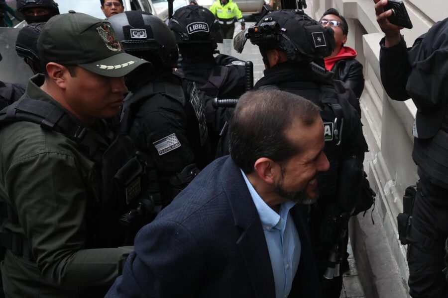 2277a110279a4b68249faa3d5dc84e73ccf2c747w