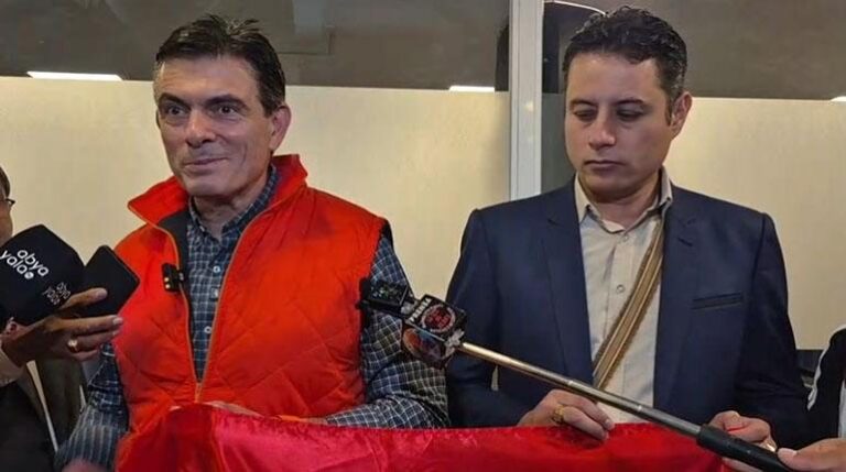 lara y rodrigo paz