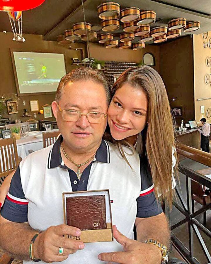 897ceb4b-00d7-439d-a8c5-2394445e41cf