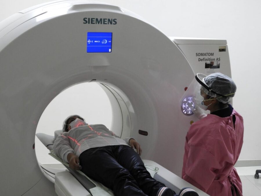 TOMOGRAFO HOSPITAL TARIJA