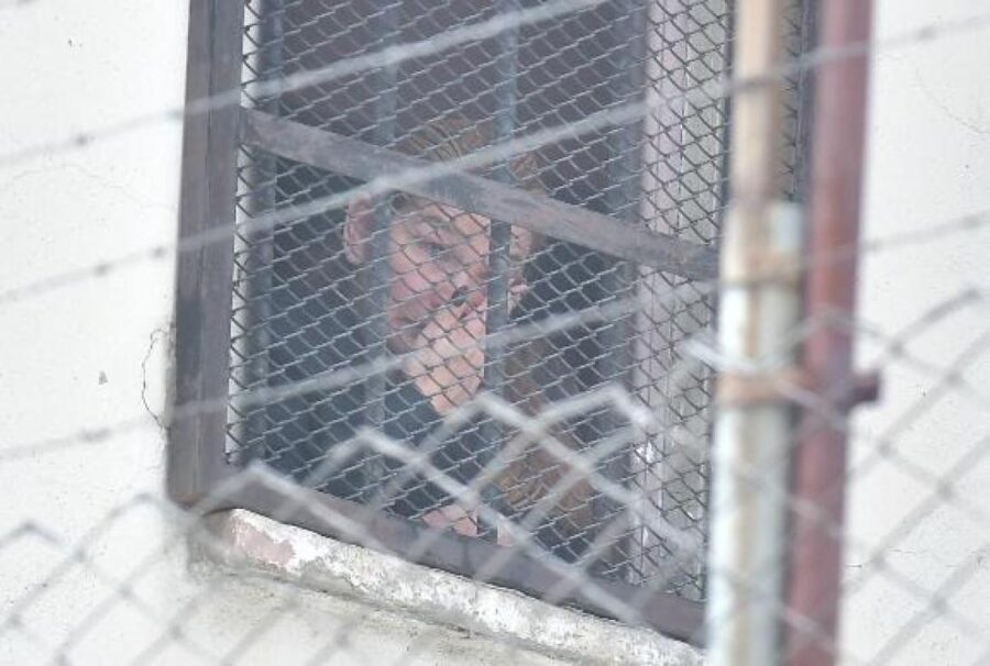 jeanine-ez-detenida-en-el-penal-de-miraflores.-foto-apg_1297059425_2