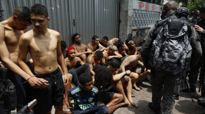 b_52985_al-menos-64-muertos-y-81-detenidos-en-operacion-contra-narcos-en-favelas-de-rio-de-janeiro-1