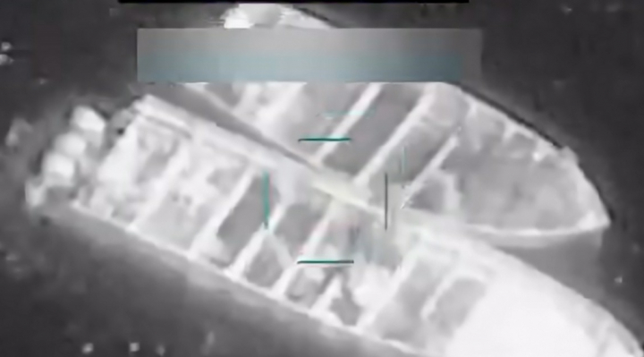 b_52992_eeuu-bombardea-otras-cuatro-embarcaciones-en-el-pacifico-supuestamente-cargadas-con-droga-deja-14-muertos-1