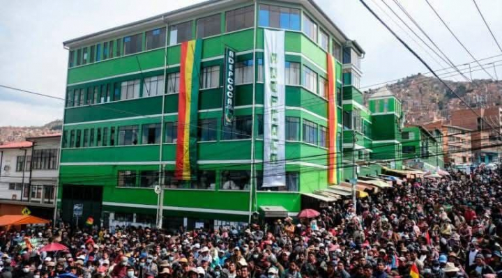 b_53919_adepcoca-se-declara-en-emergencia-por-eliminacion-del-viceministerio-de-la-hoja-de-coca-y-advierte-con-acciones-1