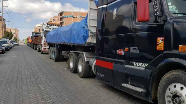 fila_de_caminiones_ed_va