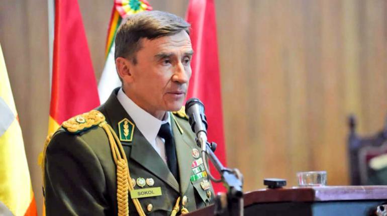 SOKOL CMDTE DE LA POLICIA NACIONAL