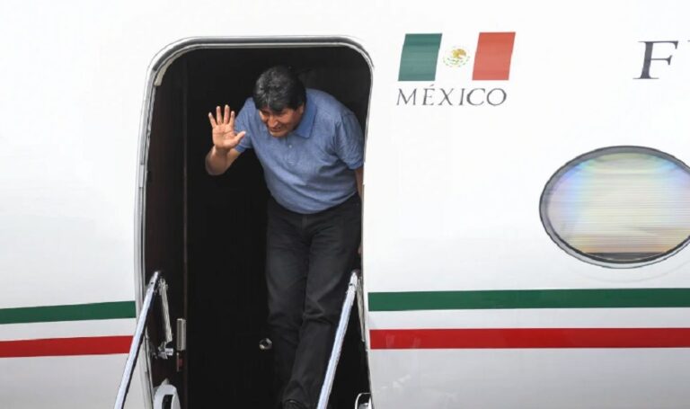 ac0971e9-d8d6-40b3-ba63-72be431c3e48