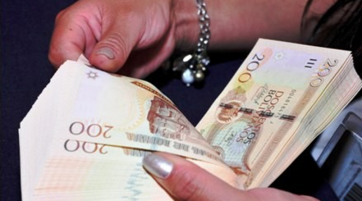 b_56358_legisladores-censuran-agravios-de-condori-pero-no-dicen-si-estan-de-acuerdo-en-rebajarse-el-salario-1