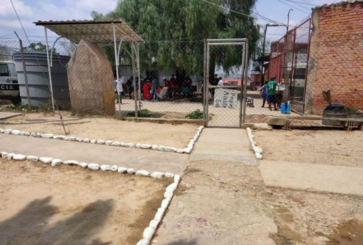 838ed0b5-7175-4723-bec9-c36a089a147a