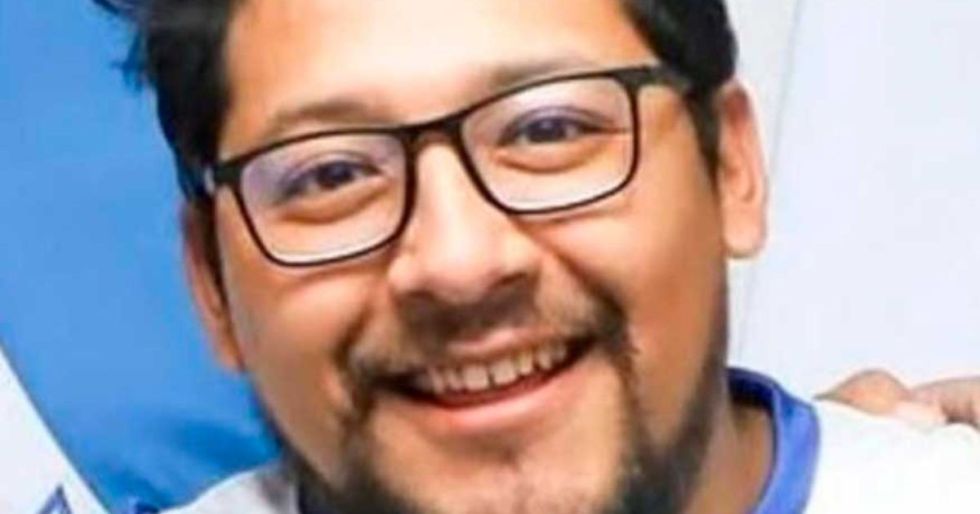 e9ce2ab2-6204-4b6a-a041-94da11e9e393